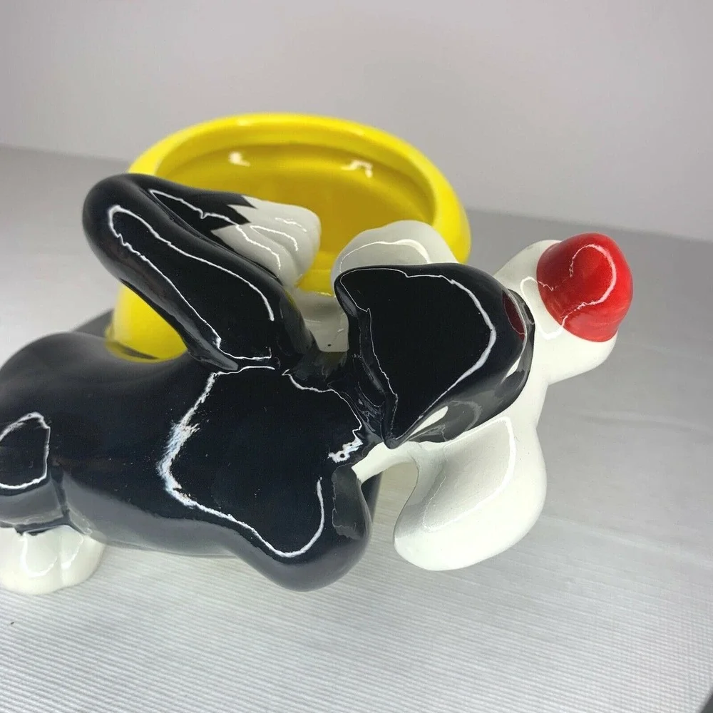 Sylvester the Cat and Tweety Bird Planter / Candy Dish Trade Mark Warner Bros